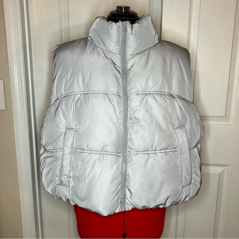 Divided H&M Women Cropped Puffer Vest Full Zip Gray Women XXL